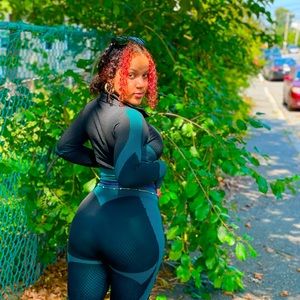 Two piece leggings set